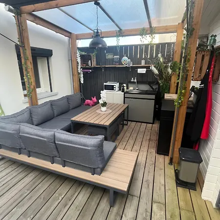Chalet Cosy Atypique Avec Petite Piscine *