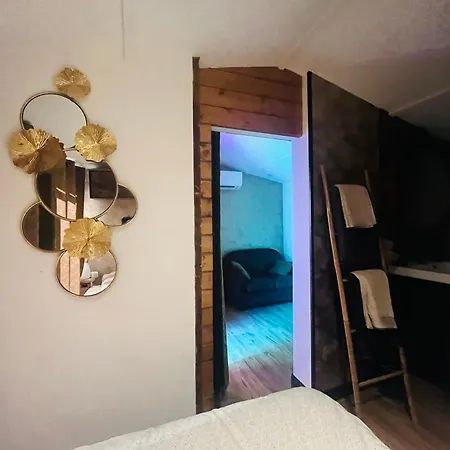 Chalet Cosy Atypique Avec Petite Piscine Vichy
